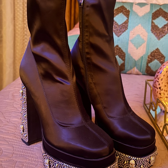 Azalea Wang Diamond Platform Skull Bootie - Picture 4 of 5